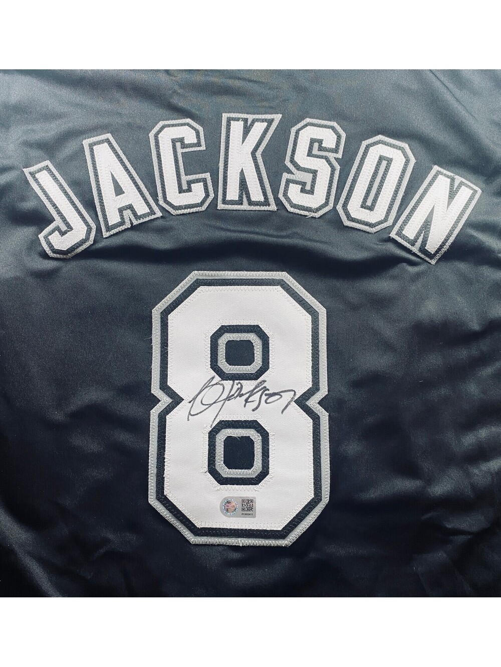 Bo Jackson Signed Jersey With COA (PC602411)